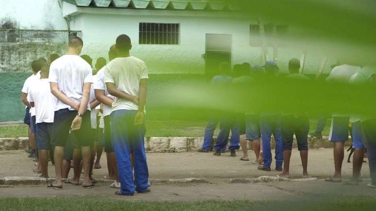 Apenas 4% dos 53 mil presos do Estado do Rio realizam trabalho remunerado, segundo a Secretaria de Estado de Administração Penitenciária