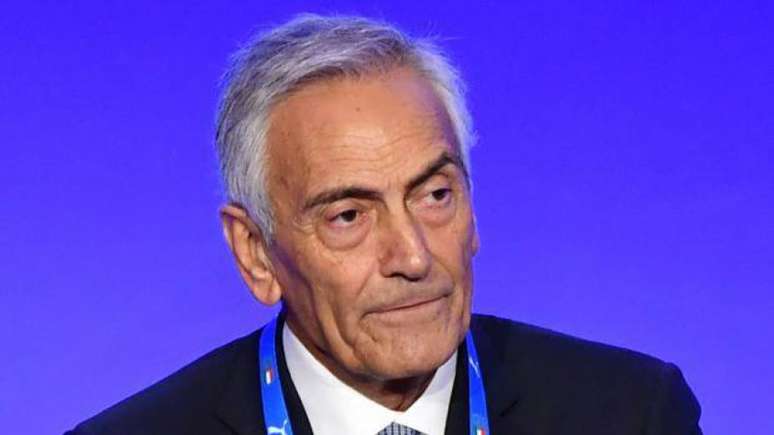 Presidente da federação italiana quer partidas da Série A com portões fechados para evitar contágio (FOTO: AFP)