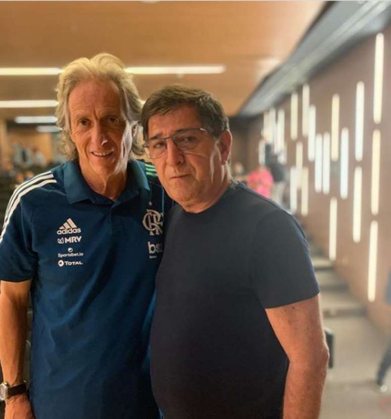 Jorge Jesus e Renê Simões: técnico trocaram gentilezas pelo Instagram (Foto: Reprodução / Instagram)