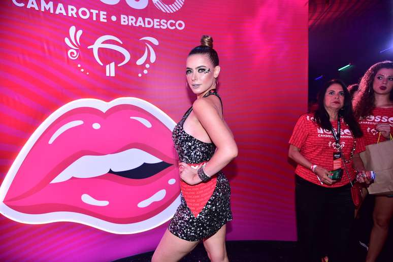 Rayanne Morais no Nosso Camarote Bradesco, na Sapucaí