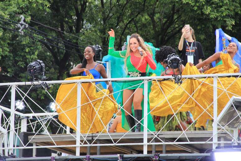 Daniela Mercury agitou foliões no Circuito Campo, em Salvador