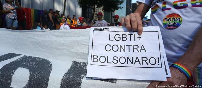 Parada do Orgulho LGBT desse ano discute sobre a importância do voto