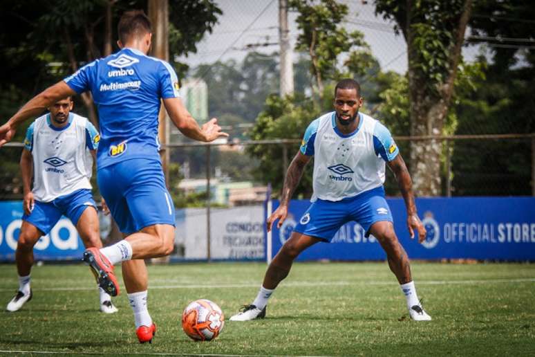 Dedé está em recuperação no Rio de Janeiro e não tem previsão de retorno imediato ao Cruzeiro-(Vinnicius Silva/Cruzeiro)