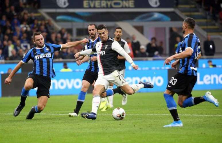 Partida entre Inter e Juventus pelo primeiro turno da Série A