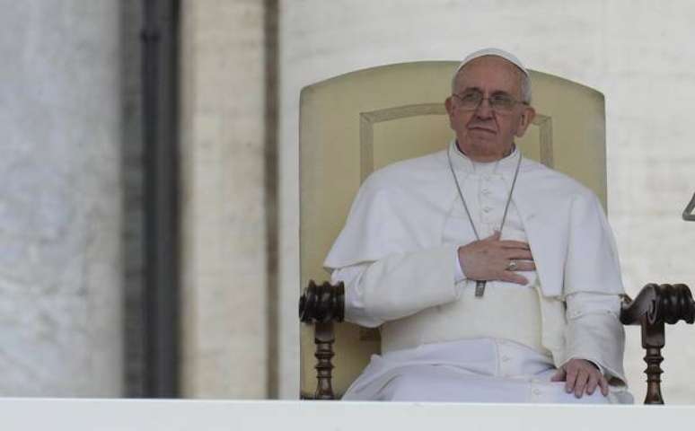 Papa Francisco cancela compromisso após 'leve indisposição'