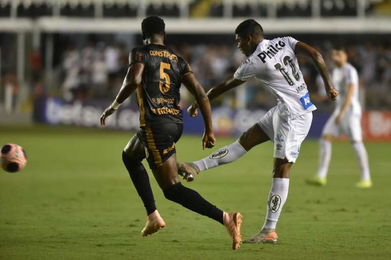 Com dois gols, Raniel é o artilheiro do Santos em 2020 (Foto: Ivan Storti/Santos)