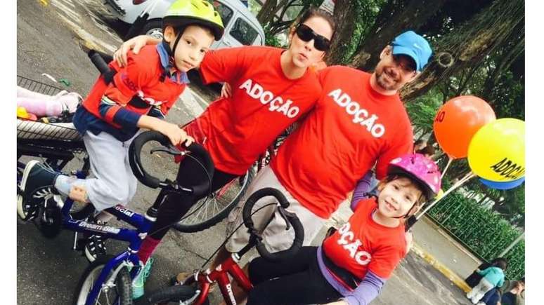 Fam&iacute;lia &eacute; adepta de pr&aacute;ticas esportivas e criou projeto "Her&oacute;is sobre rodas" para incentivar atividades entre deficientes