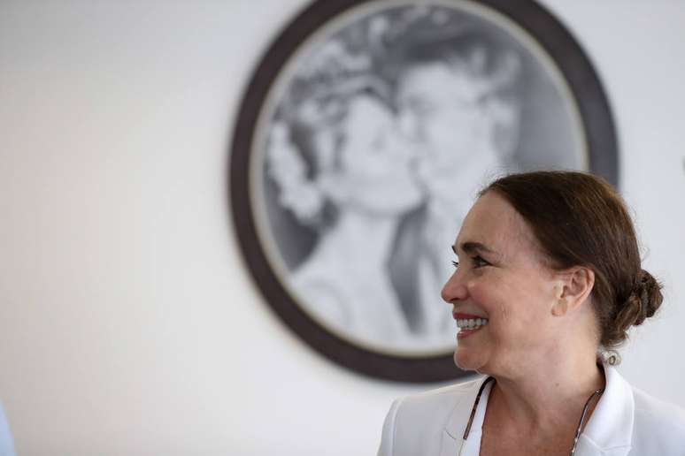 Regina Duarte em visita ao Palácio do Planalto.