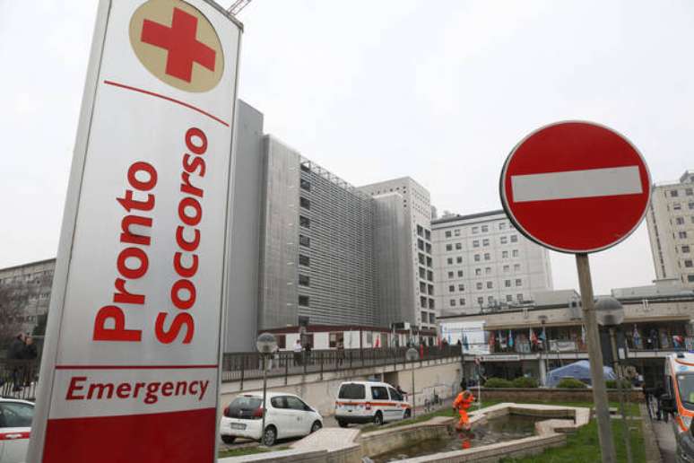 Itália tem 21 mortes e mais de 820 infecções por coronavírus