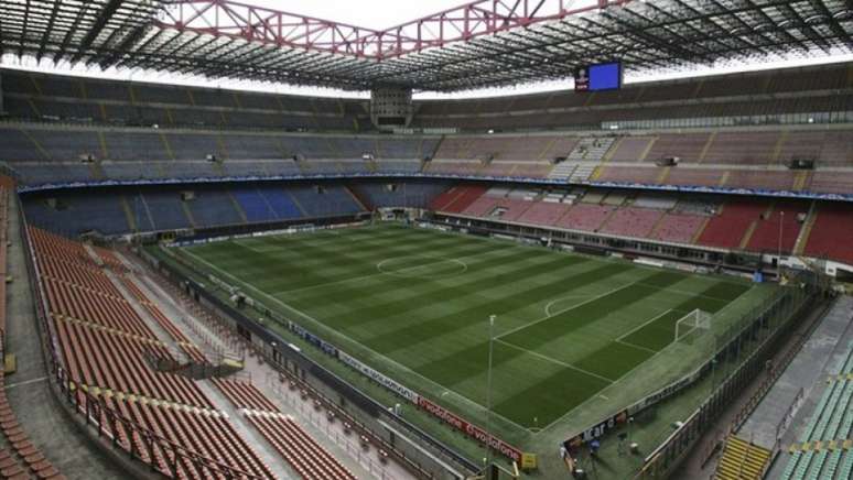 San Siro não receberá jogo entre Milan e Genoa neste domingo (Divulgação)