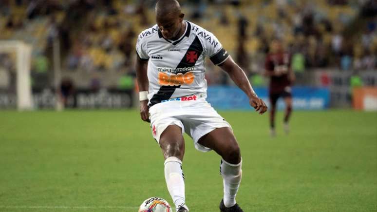 Ribamar foi titular quando o Vasco atuou com os reservas (Foto: Delmiro Junior/Photo Premium/Lancepress!)