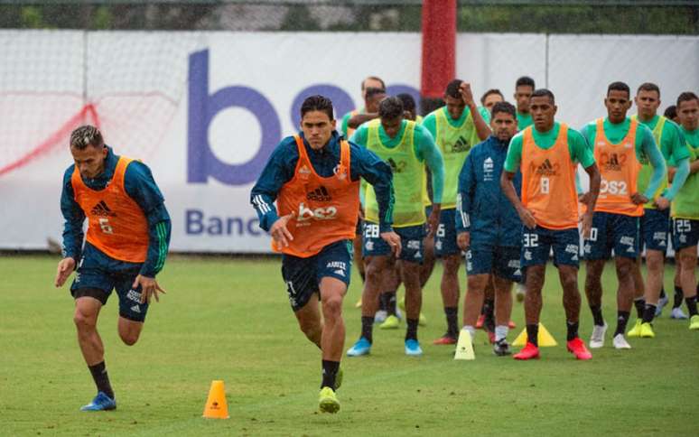 Renê e Pedro devem iniciar jogando contra a Cabofriense, neste sábado (Foto: Alexandre Vidal / Flamengo)