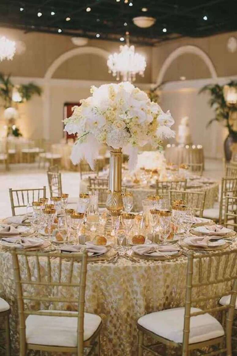 29. Cores para casamento branco e dourado – Foto: Pinterest