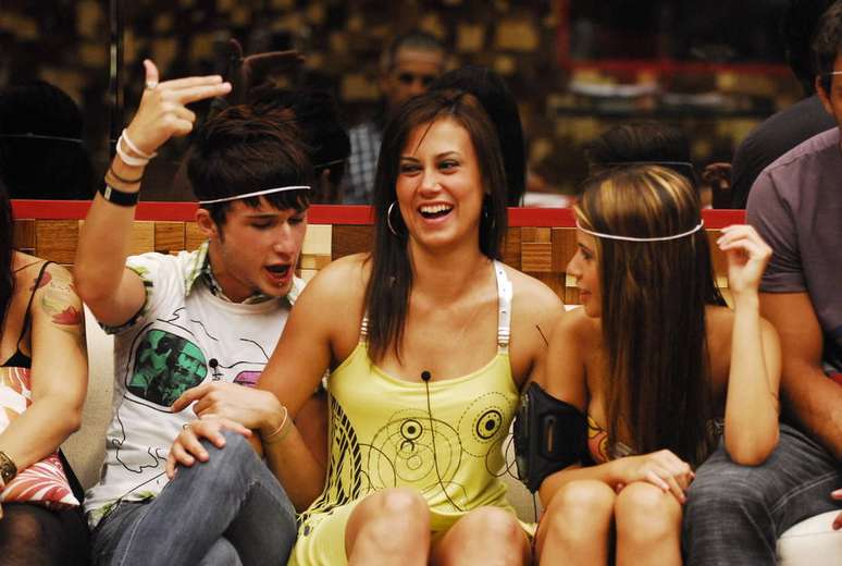 Serginho Orgastic, Angélica Morango e Cacau Colucci durante sua participação no 'BBB 10'.