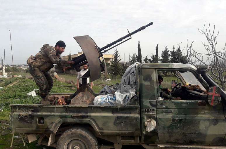 Soldados sírios no sul da província de Idlib
05/03/2020
SANA/Handout via REUTERS