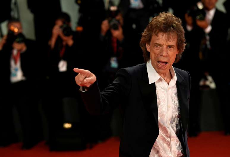 Mick Jagger posa para fotos no tapete vermelho do filme "The Burnt Orange Heresy"
07/09/2019
REUTERS/Piroschka van de Wouw