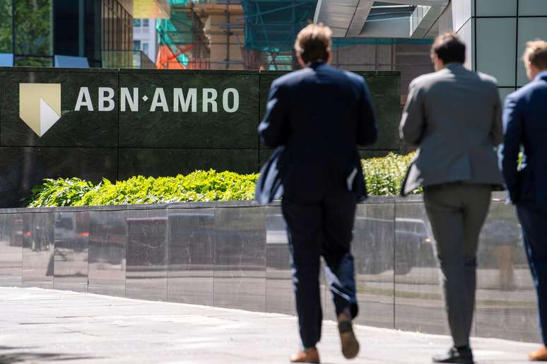Logo do ABN Amro na sede da empresa em Amsterd&atilde;, Holanda 
14/05/2019
REUTERS/Piroschka van de Wouw