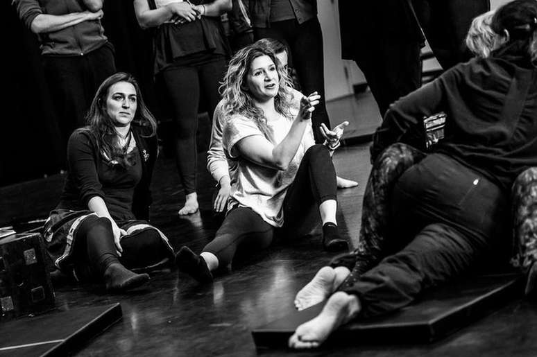 Alicia Rodis &eacute; coordenadora de intimidade da HBO. A rede de TV americana agora contrata um especialista para cada programa que envolva nudez