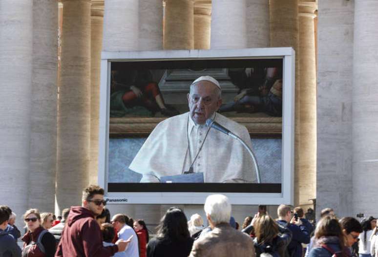 Papa celebra Angelus via streaming, em 8 de março