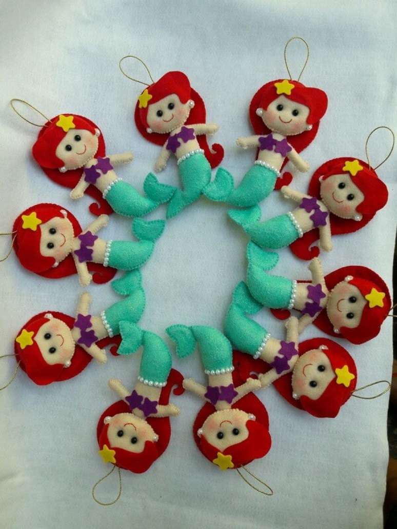 58. O chaveiro de feltro pode ser utilizado como lembrancinha na festa Pequena Sereia. Fonte: Pinterest