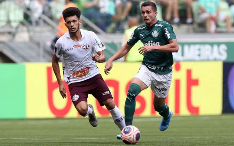 Luan Silva fez o seu primeiro jogo pelo Palmeiras no sábado e se lesionou (Foto: Cesar Greco)