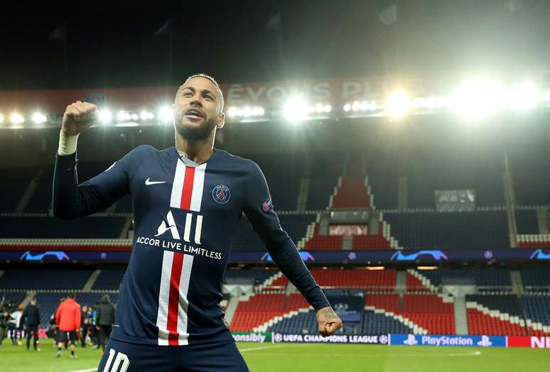 Neymar comemora gol na vit&oacute;ria do PSG sobre o Bor&uacute;ssia Dortmund. 11/3/2020 Handout via REUTERS 