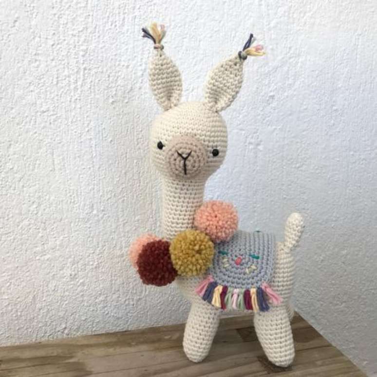 72. Mesmo simples o amigurumi chama muito a atenção. Foto: Instagram