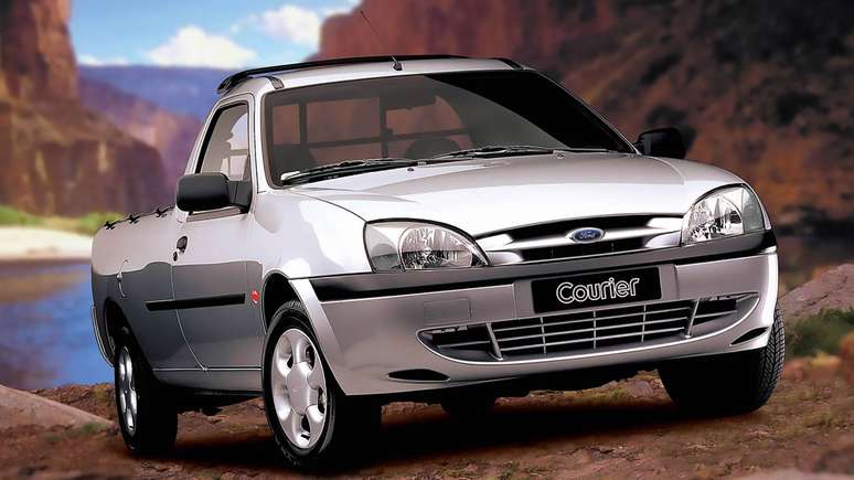 A Courier foi produzida de 1996 a 2013: o nome já foi registrado pela Ford.