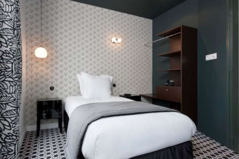 42. No mercado &eacute; poss&iacute;vel encontrar diferentes modelos de cer&acirc;mica para quarto. Fonte: Pinterest