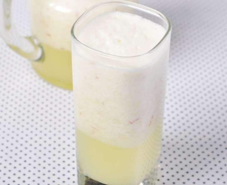 Guia da Cozinha - Suco de Maçã com Melão e Gengibre