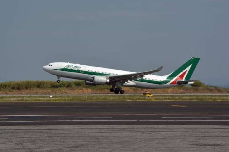 Alitalia está sob intervenção há quase três anos