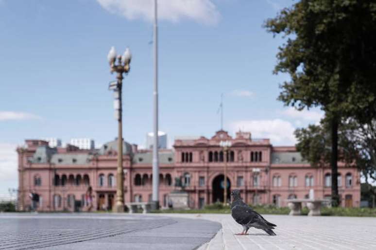 Governo argentino decretou quarentena obrigatória por todo o país para tentar frear disseminação de novo vírus