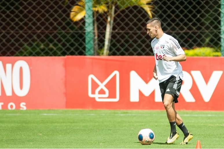 Antony já não sabe mais quantos jogos fará pelo Tricolor (Foto: Maurício Rummens/Fotoarena/Lancepress!)