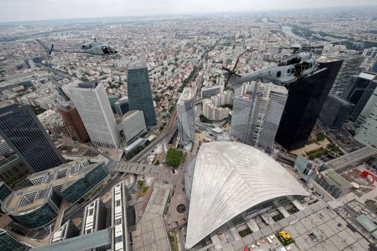 Distrito financeiro e empresarial de La Defense, em Paris
14/07/2019
REUTERS/Philippe Wojazer