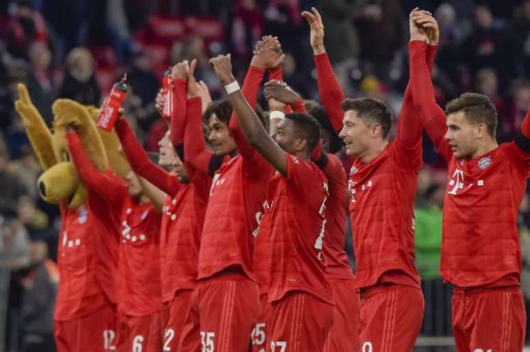Bayern pode voltar a treinar na próxima semana (Foto: GUENTER SCHIFFMANN / AFP)