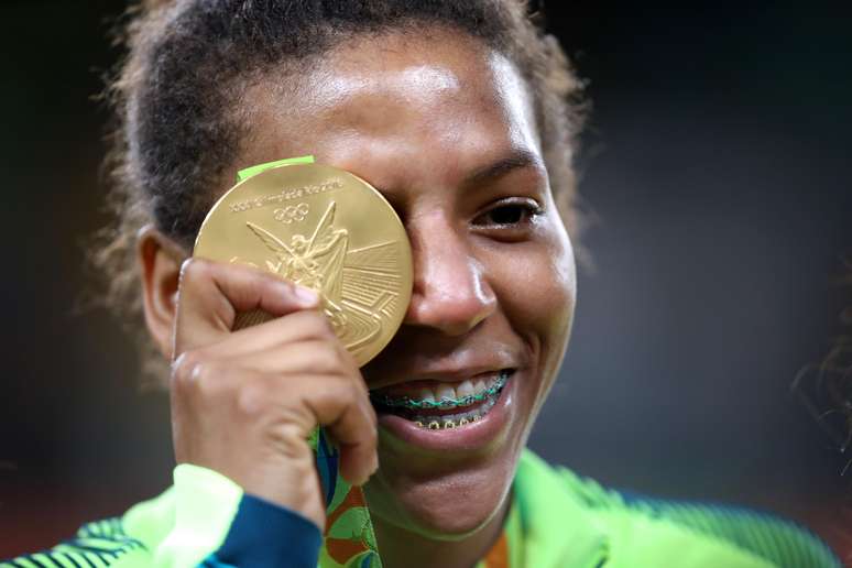 Campeã olímpica, a judoca Rafaela Silva está suspensa po doping