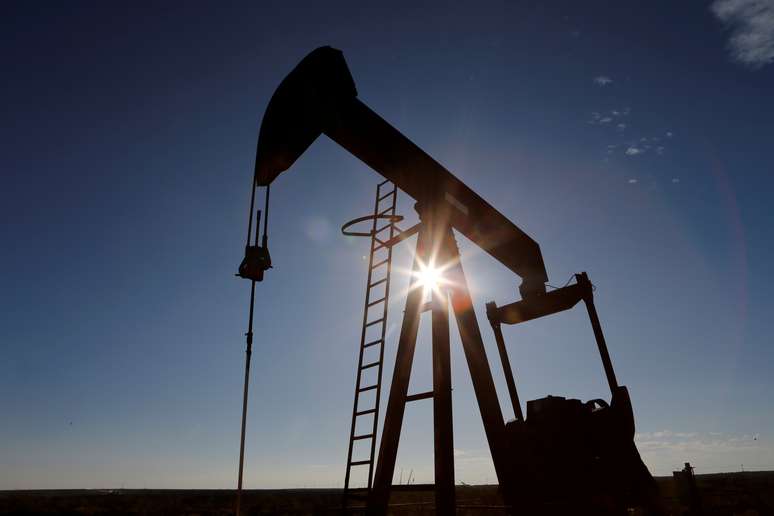 Bombeamento de petróleo em Loving County, Texas (EUA) 
22/11/2019
REUTERS/Angus Mordant