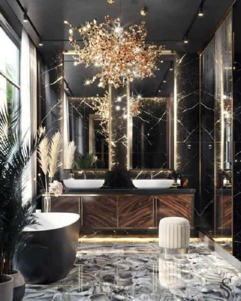 38. Lustre para banheiro sofisticado e luxuoso &ndash; Foto: Office Home Design