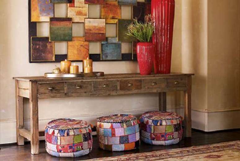 2. Os modelos de puffs s&atilde;o variados e por isso combinam com qualquer ambiente &ndash; Foto: Via Pinterest