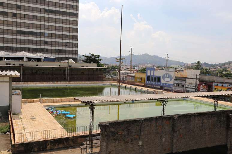 Brasil, Rio de janeiro, RJ. 12/03/2014. Vista aérea do Campus da Universidade Gama Filho, na Rua Manoel Vitorino, em Piedade, na Zona Norte do Rio de Janeiro abandonado. Com o descredenciamento da faculdade pelo MEC (Ministério da Educação).