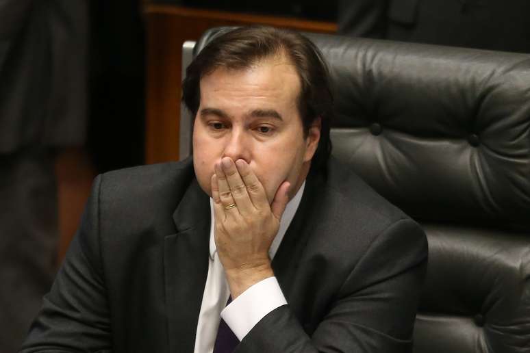 O presidente da Câmara dos Deputados, Rodrigo Maia (DEM-RJ), durante sessão no plenário da Câmara, em Brasília