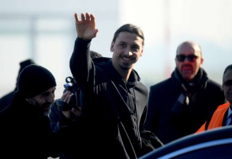 Ibrahimovic retornou ao Milan na última janela de transferências (Foto: STR / AFP)