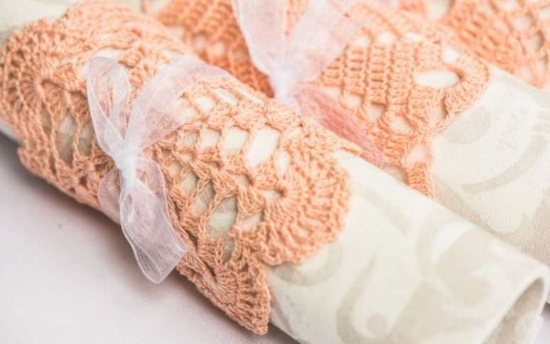 57. Porta guardanapo de croch&ecirc; passo a passo &ndash; Via: Pinterest