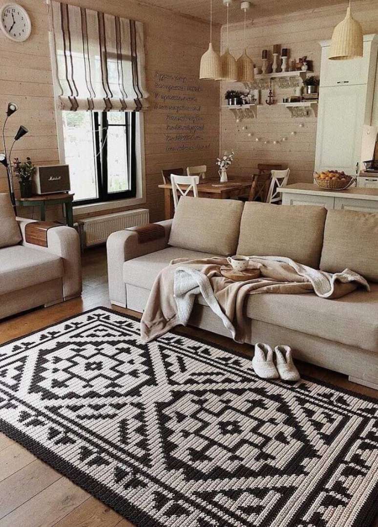 6. O tapete de crochê retangular para sala é um dos modelos mais usados – Foto: Behance