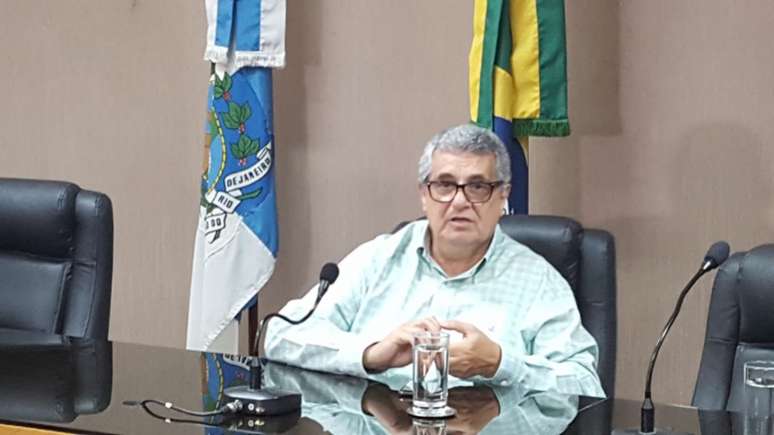 Rubens Lopes preside a Ferj, que paralisou o Campeonato Carioca até 30 dia abril (Foto: Vinícius Faustini)
