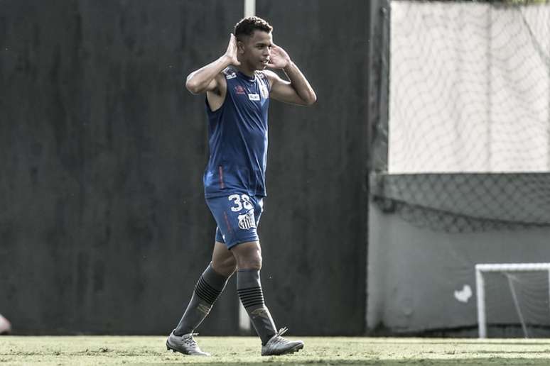 Menino da Vila, Sandry passou por toda a categoria de base santista, desde o sub-11 (Ivan Storti/Santos FC)