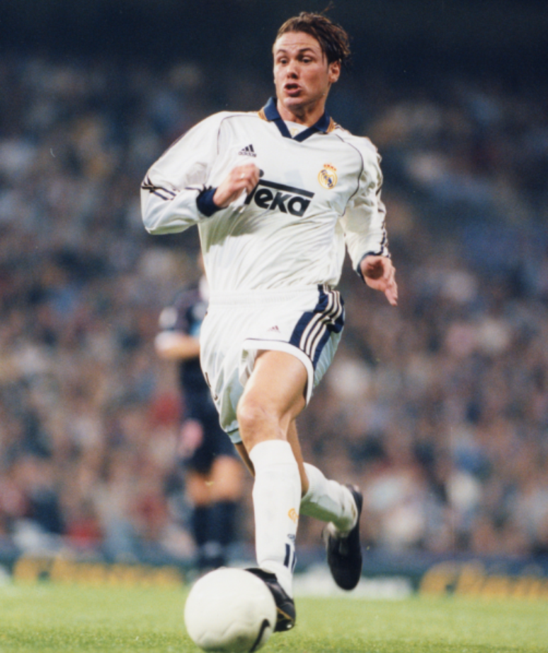 Redondo atuou no Real Madrid entre 1994 e 2000 (Foto: Divulgação/Real Madrid)