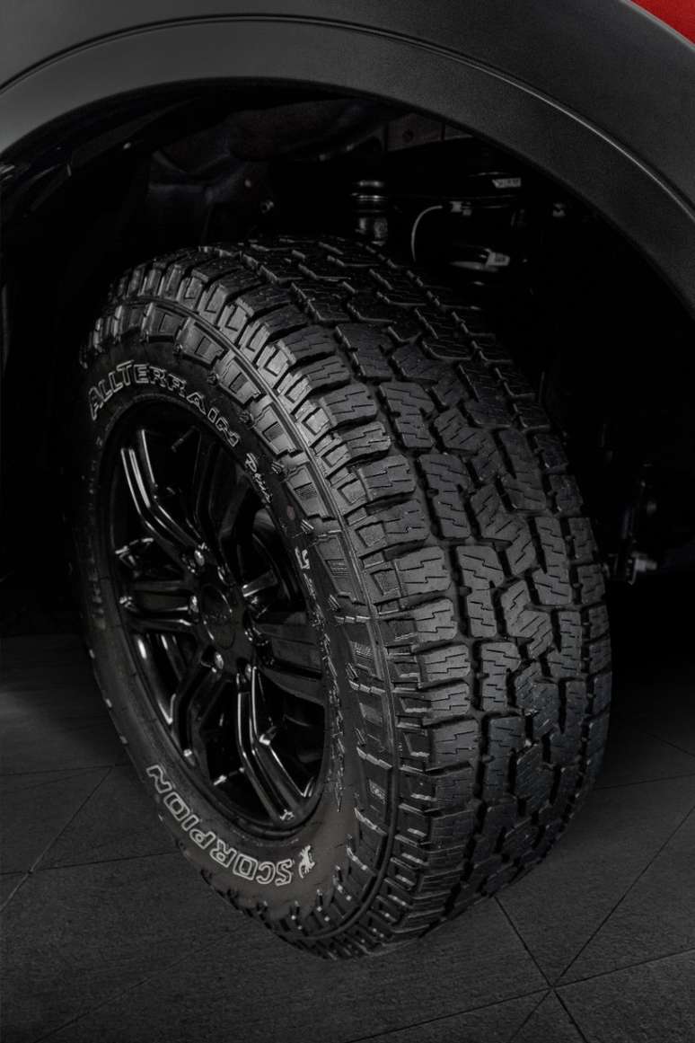 O novo pneu Pirelli Scorpion AT Plus foi desenvolvido em parceria com a Ford.