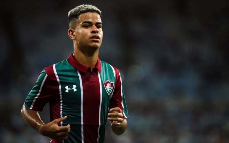 Miguel foi o jogador mais jovem a vestir a camisa tricolor como profissional (Foto: LUCAS MERÇON/ FLUMINENSE F.C.)