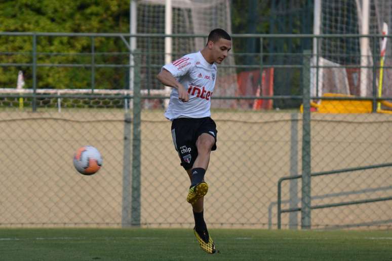 Antony fica no São Paulo somente até 1º de julho - FOTO: Rubens Chiri/saopaulofc.net